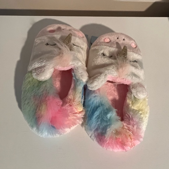 🎈🎈NWT UNICORN SLIPPERS - Picture 3 of 4